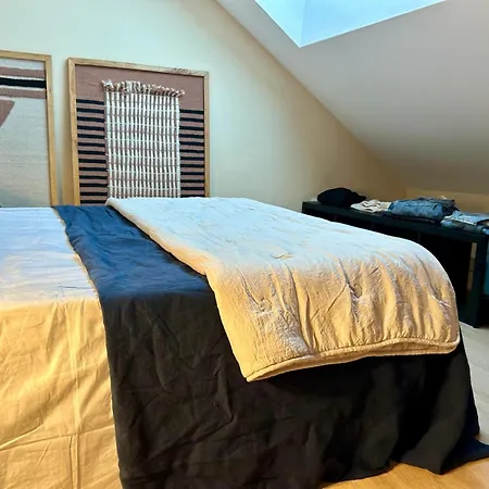 La Ventana Y El Ciervu Arenas De Cabrales