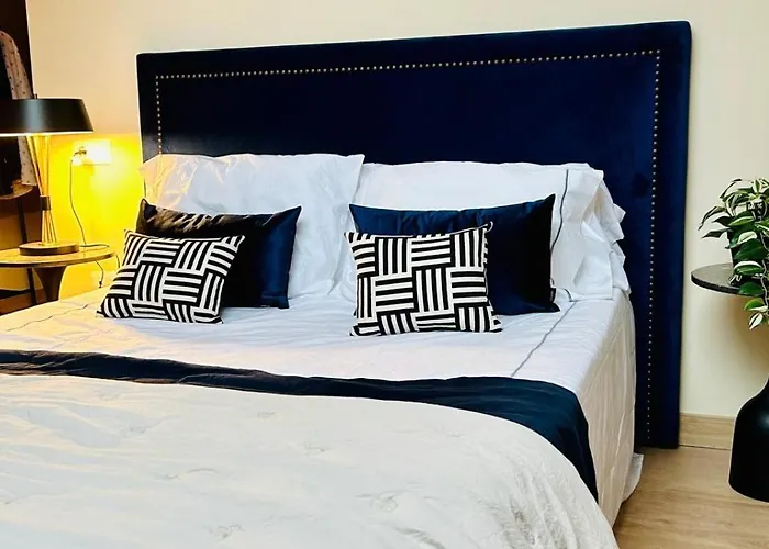 La Ventana Y El Ciervu Arenas De Cabrales